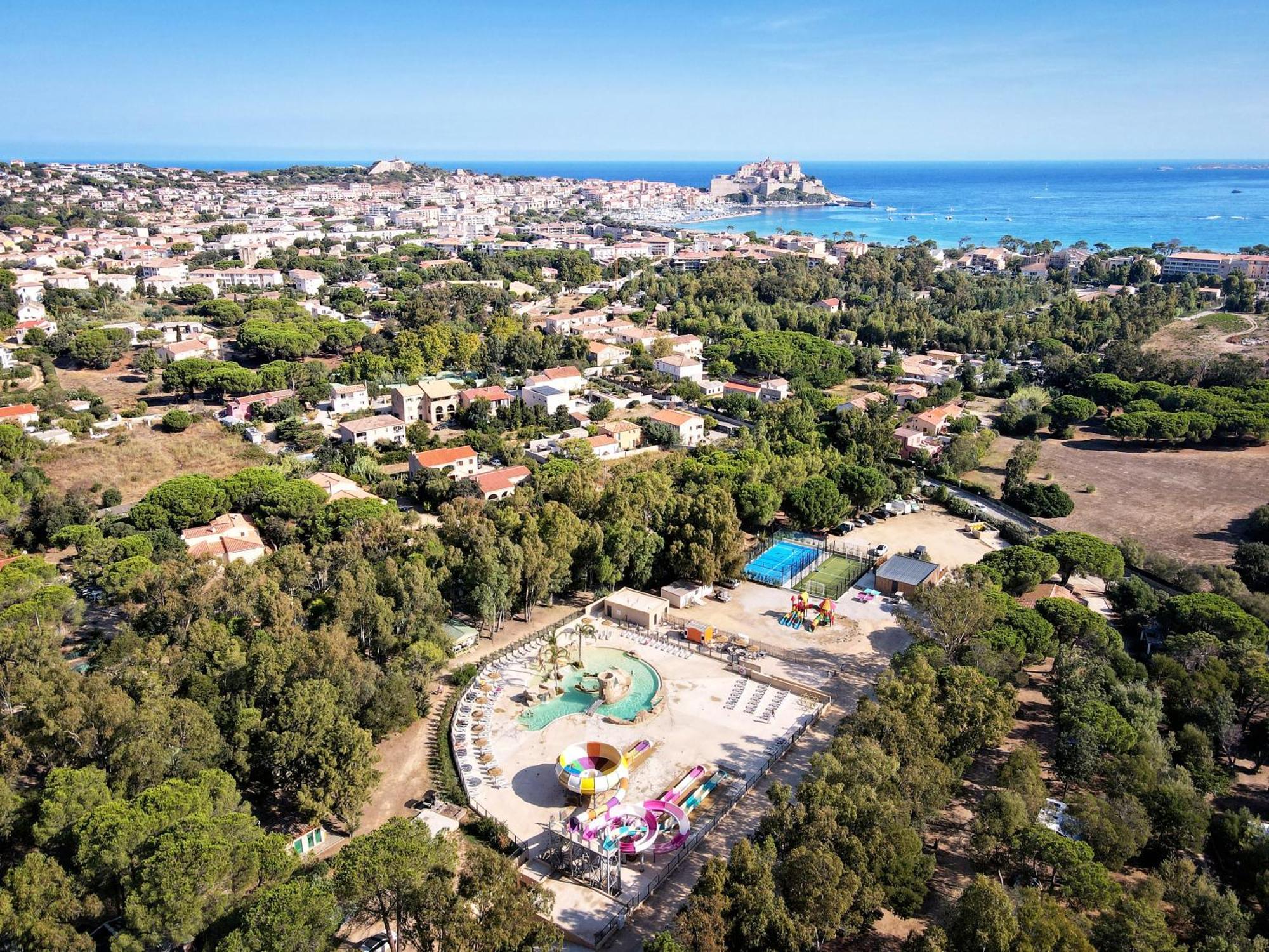 Camping Bella Vista كالفي المظهر الخارجي الصورة